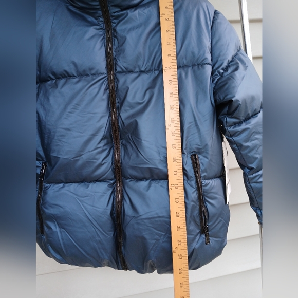 NWT Nicole Miller New York Cropped Puffer Jacker Metallic Blue Varioys Sizes - Picture 12 of 15
